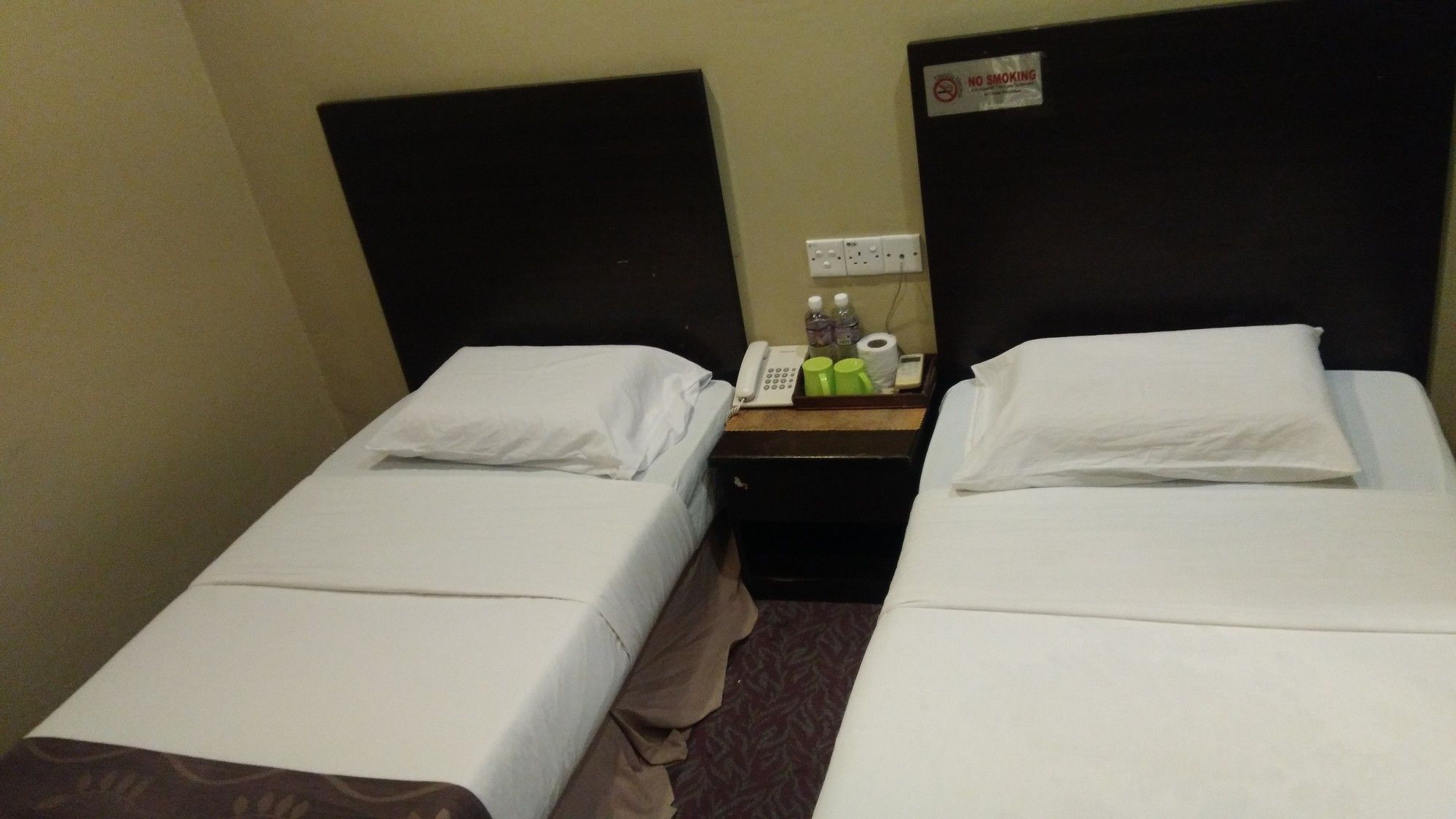 Perdana Hotel Labuan Luaran gambar